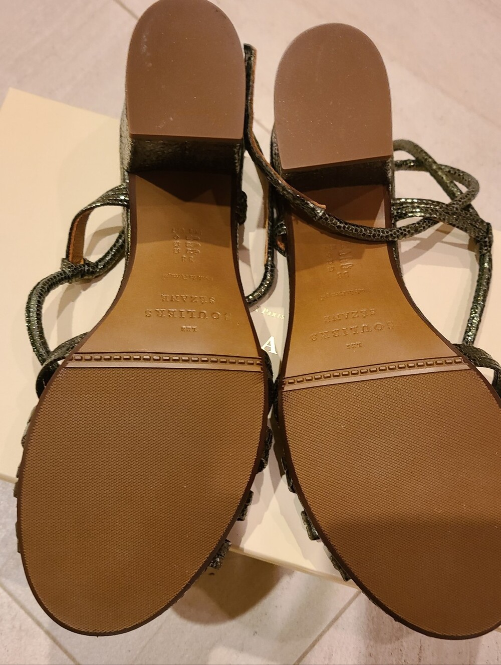 Sezane Gloria Sandals - Picture 6 of 8